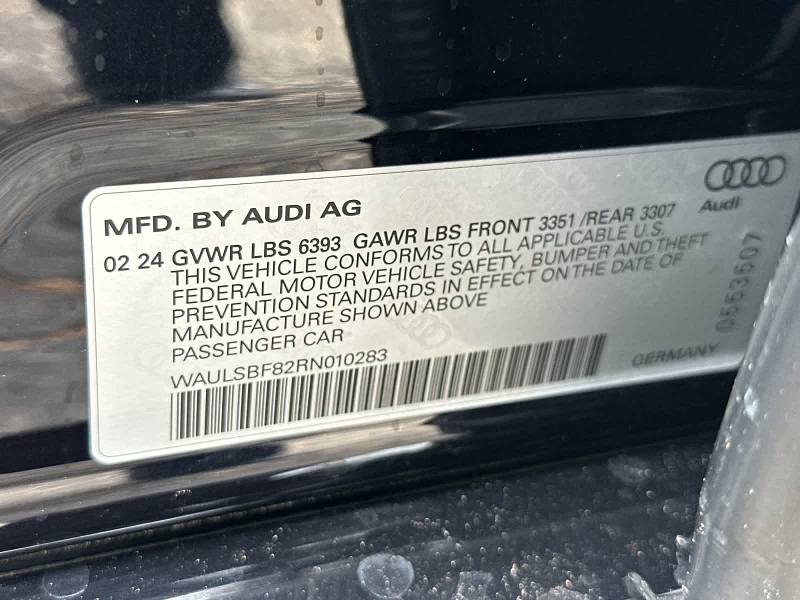 Thumbnail: 2024 Audi S8 - 27