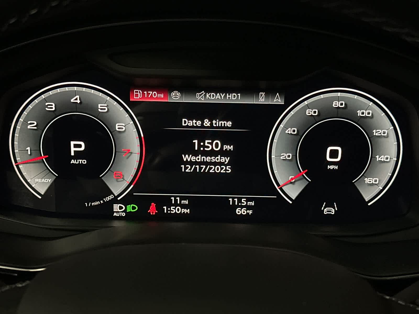 Thumbnail: 2026 Audi Q8 - 25