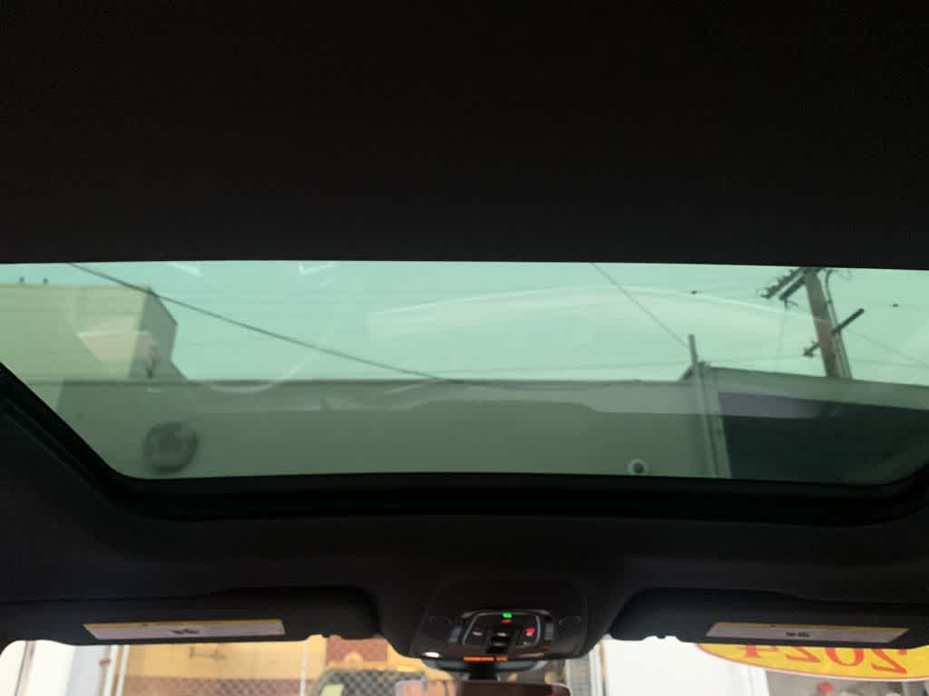 Thumbnail: 2024 Audi Q8 e-tron - 35