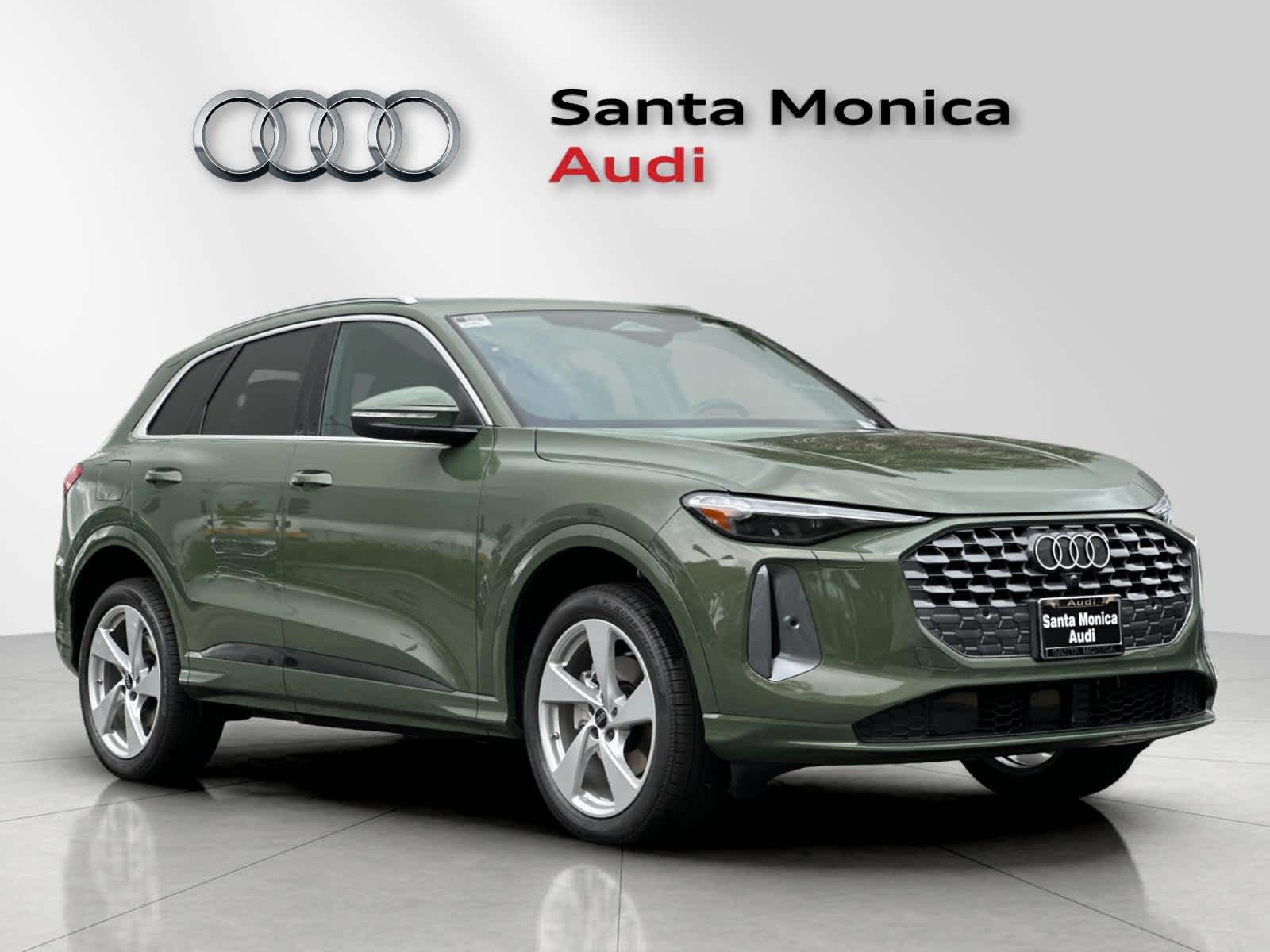 Thumbnail: 2025 Audi Q5 - 9