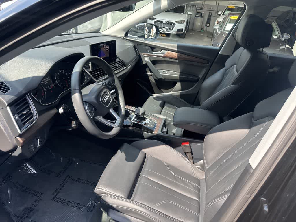 Thumbnail: 2024 Audi Q5 - 12