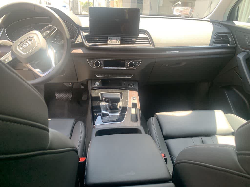 Thumbnail: 2024 Audi Q5 - 15