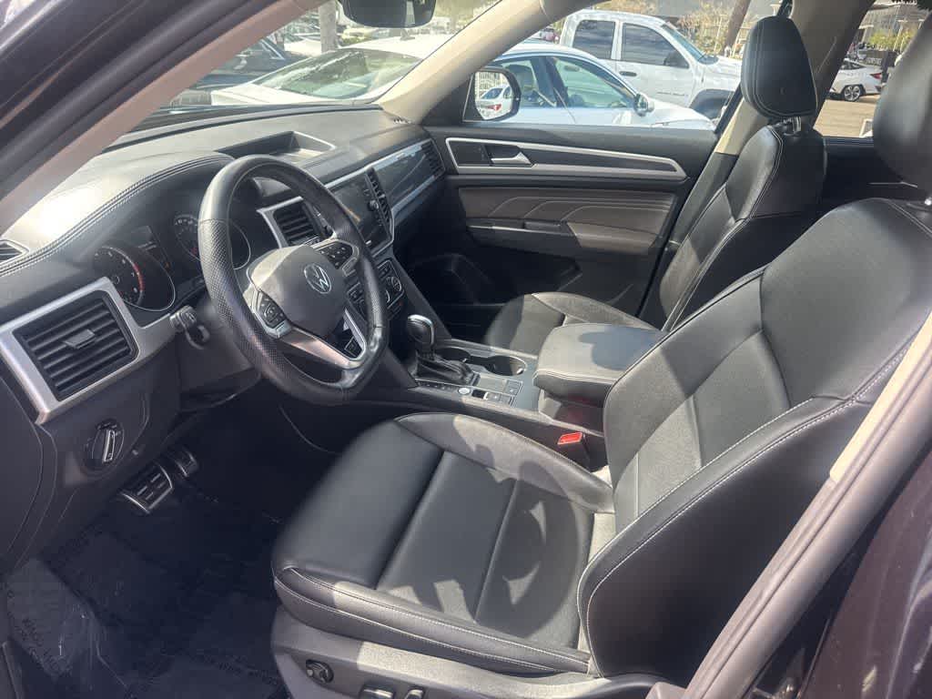 Thumbnail: 2021 Volkswagen Atlas - 11