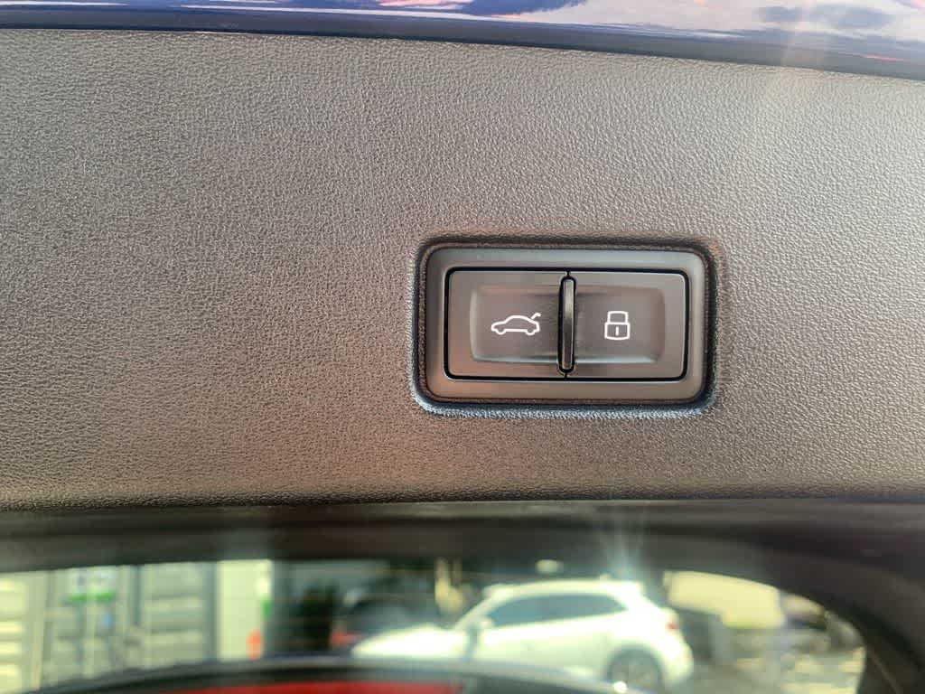 Thumbnail: 2023 Audi Q4 e-tron - 35