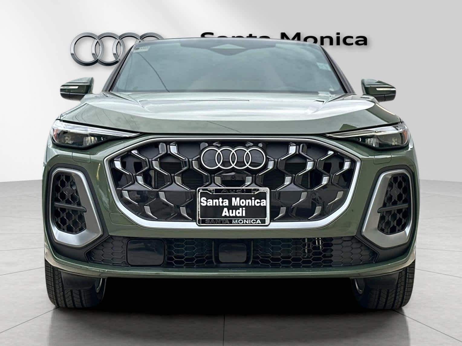 Thumbnail: 2025 Audi Q5 - 10