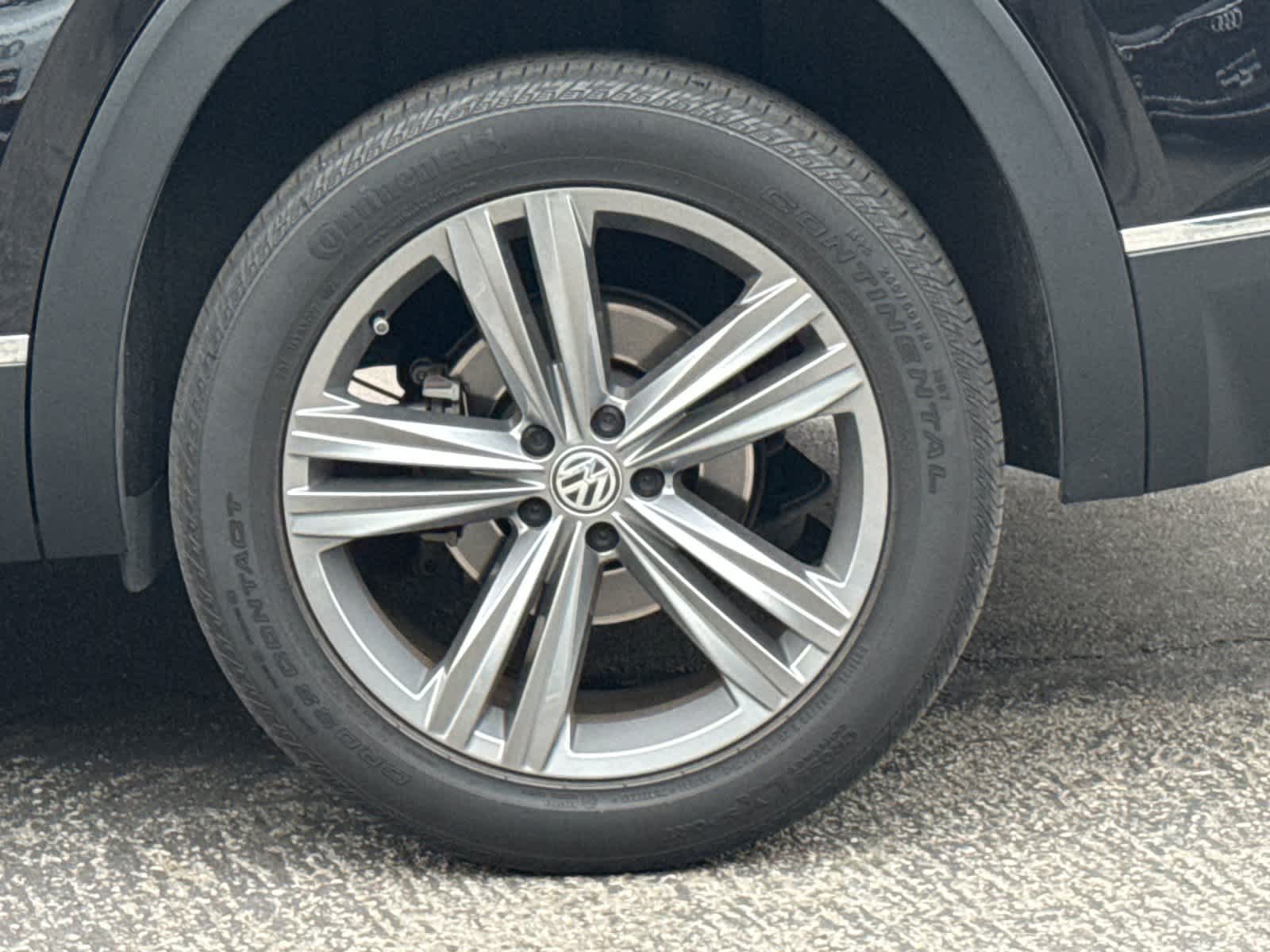 Thumbnail: 2022 Volkswagen Atlas - 28