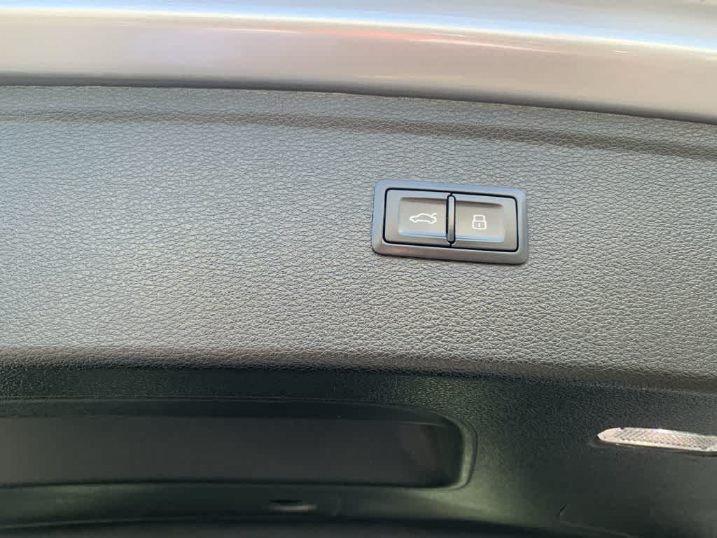 Thumbnail: 2022 Audi Q5 - 31