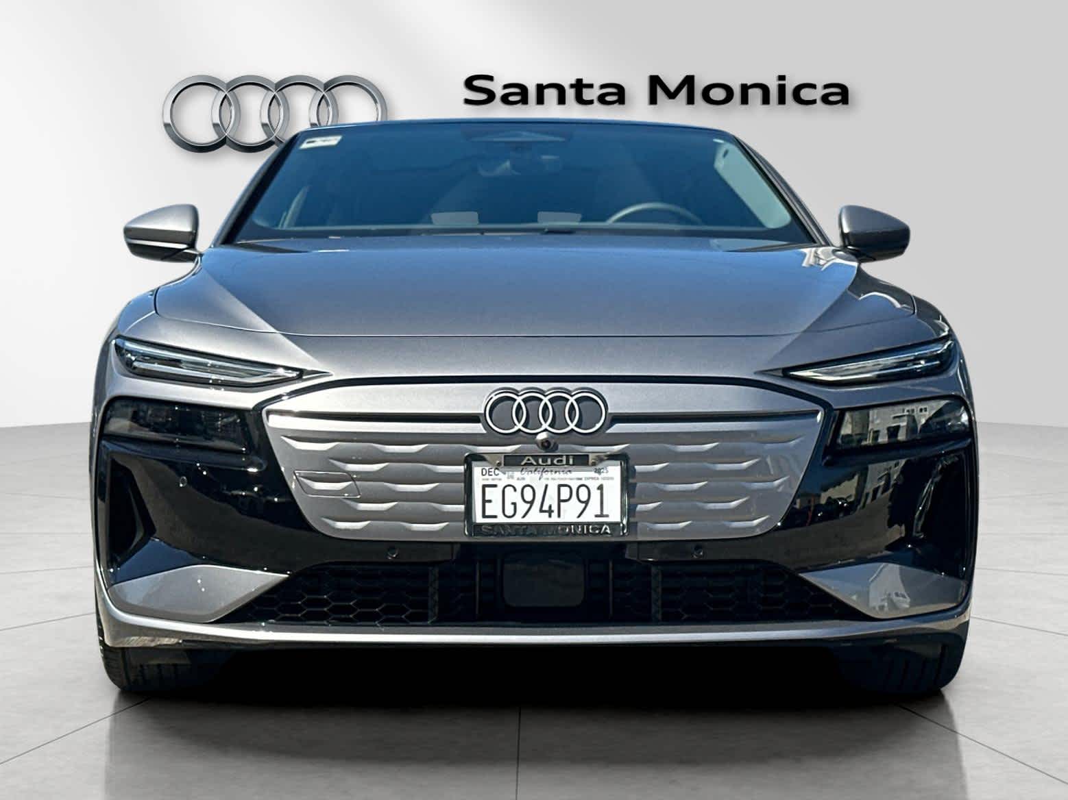 Thumbnail: 2025 Audi e-tron - 10