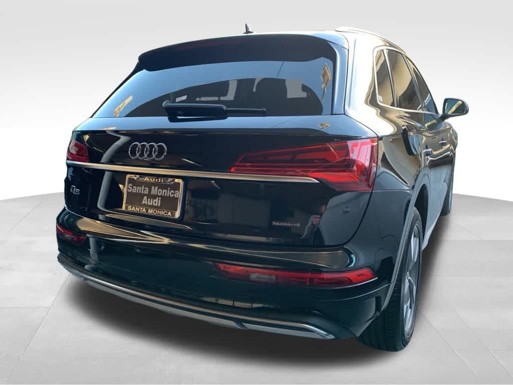 Thumbnail: 2023 Audi Q5 - 4