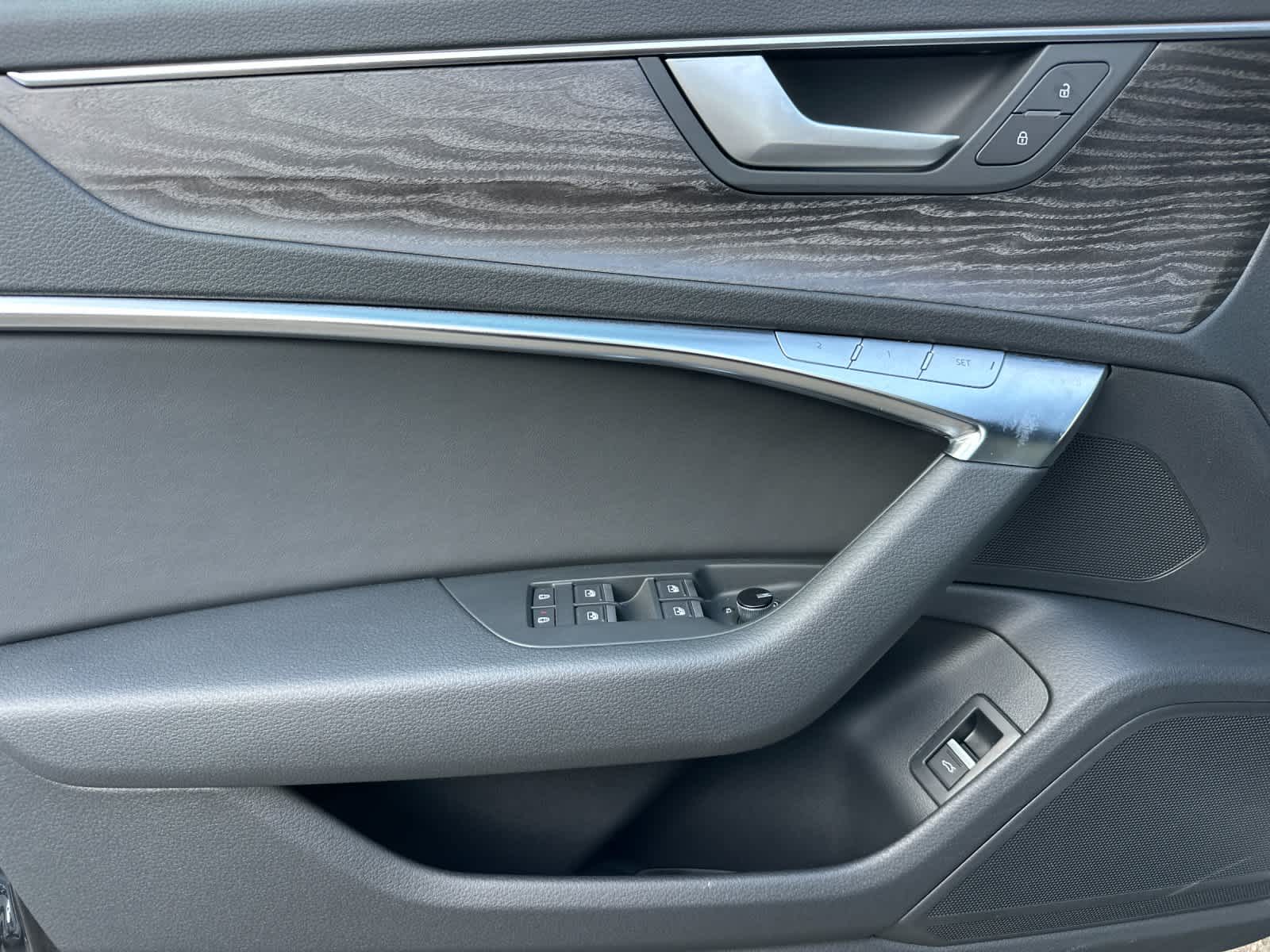 Thumbnail: 2025 Audi A6 - 12