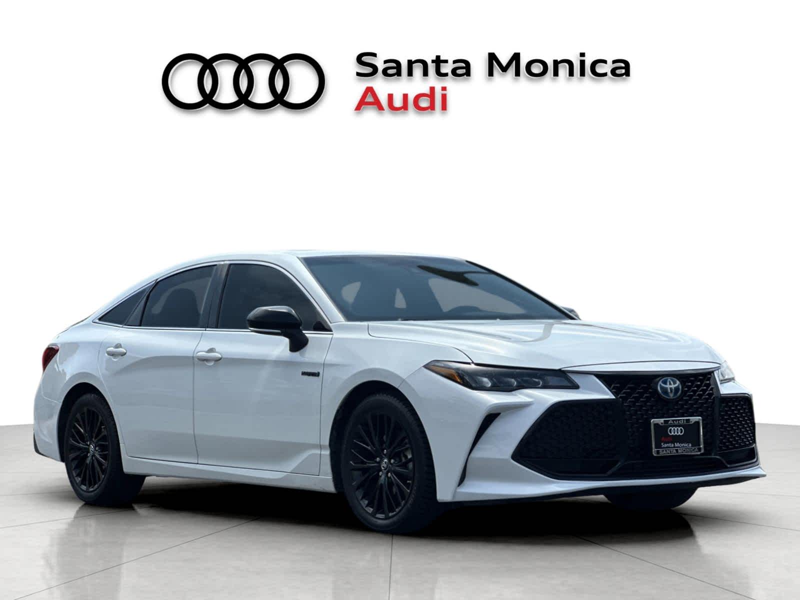 Thumbnail: 2019 Toyota Avalon - 8
