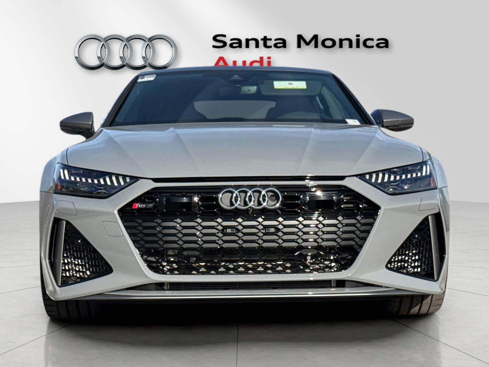Thumbnail: 2025 Audi RS 7 - 10