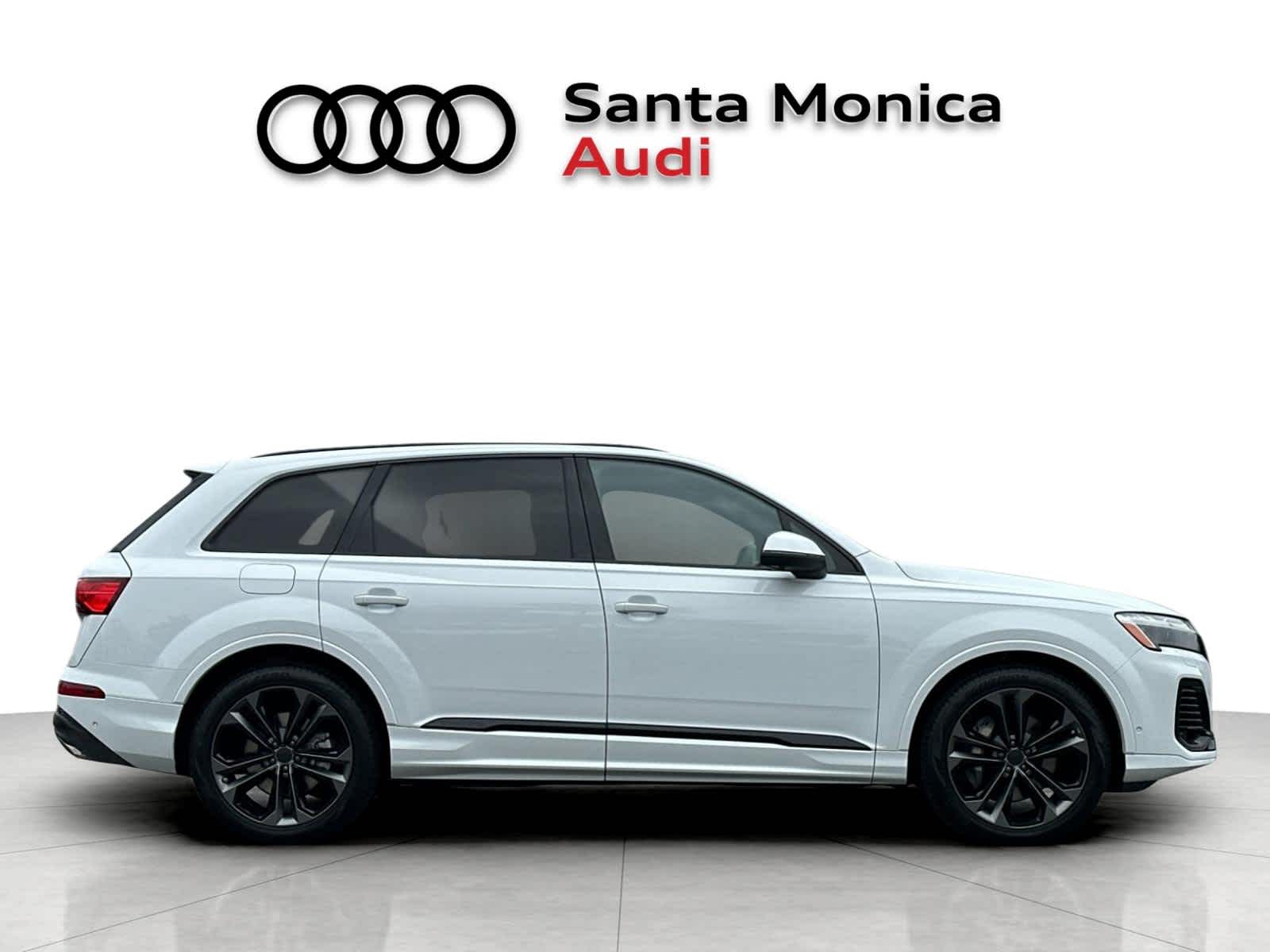 Thumbnail: 2026 Audi Q7 - 8