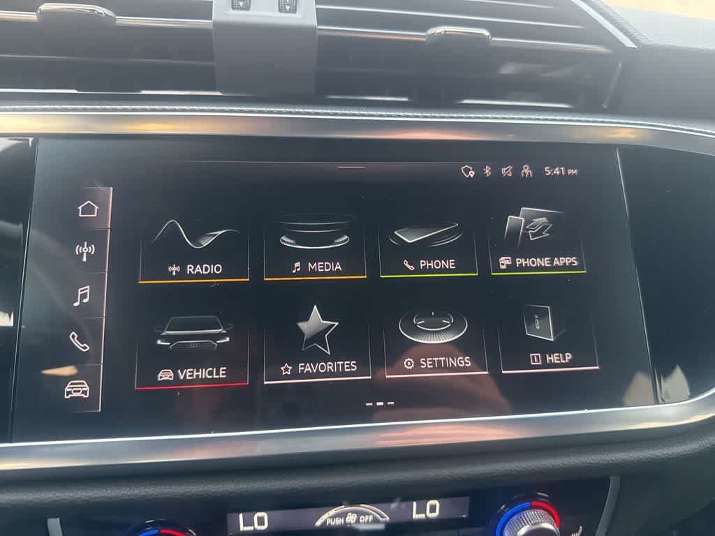 Thumbnail: 2024 Audi Q3 - 22