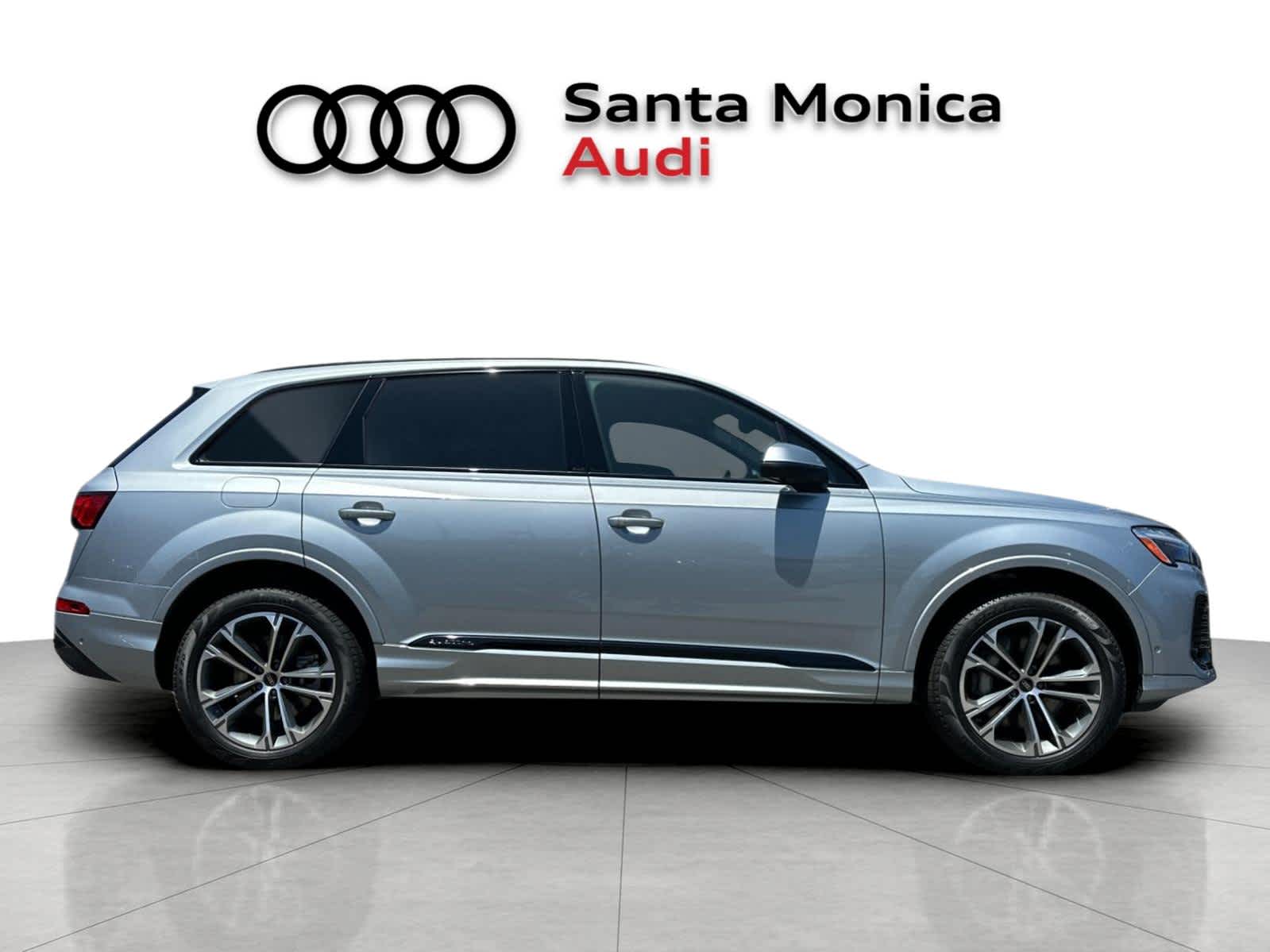 Thumbnail: 2026 Audi Q7 - 8