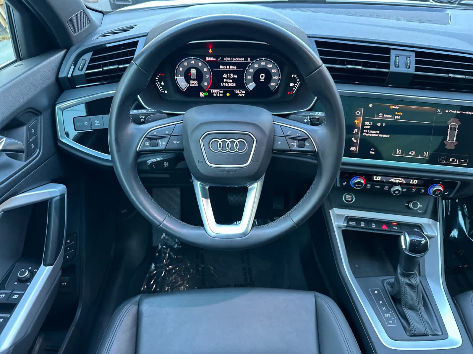 Thumbnail: 2023 Audi Q3 - 14