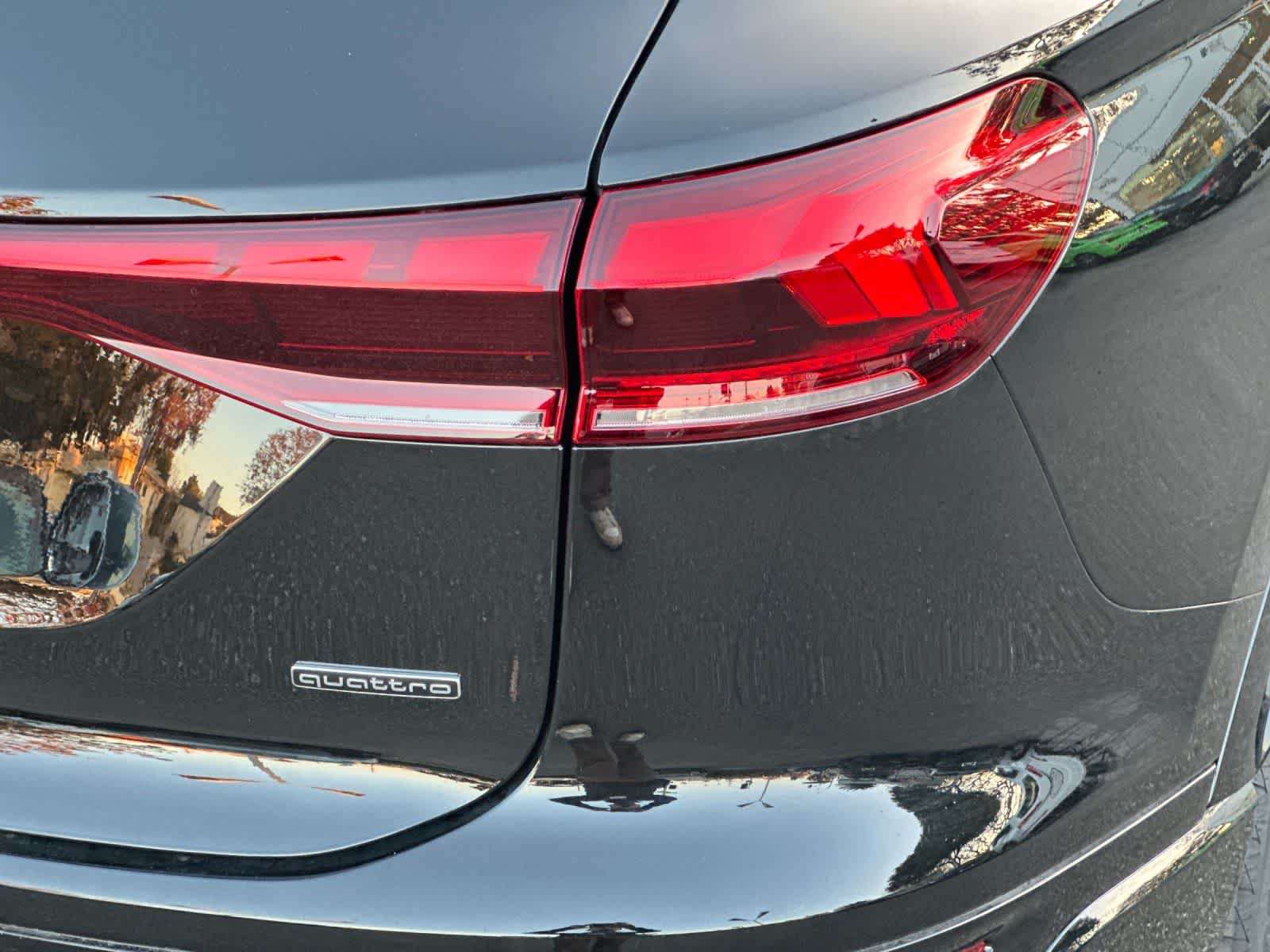 Thumbnail: 2025 Audi Q6 e-tron - 28