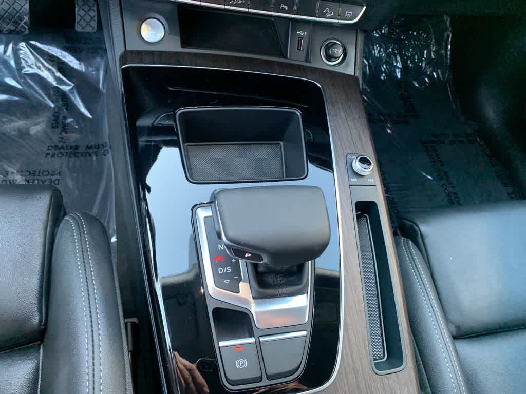 Thumbnail: 2024 Audi Q5 - 11