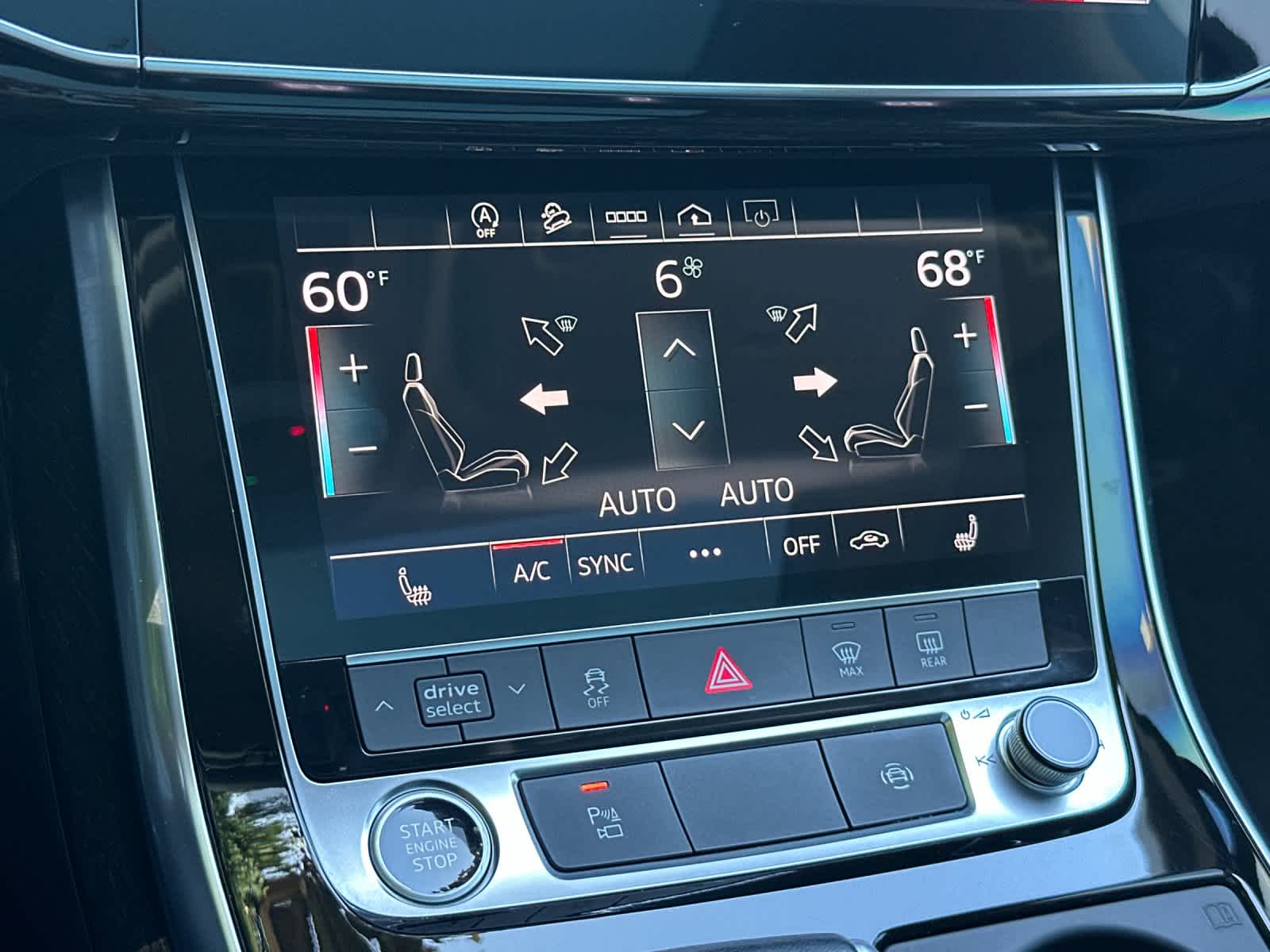 Thumbnail: 2023 Audi Q7 - 21