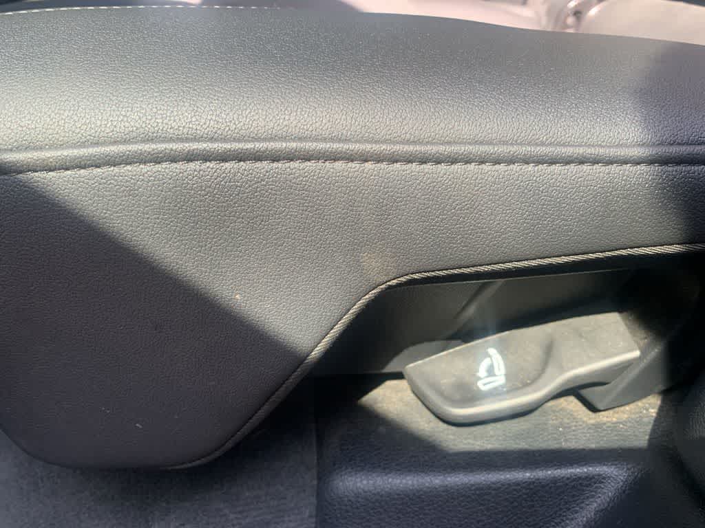 Thumbnail: 2022 Audi Q5 - 27