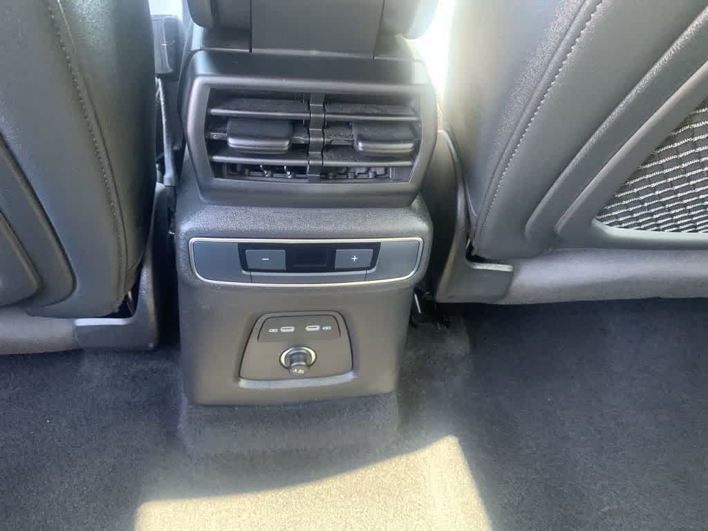 Thumbnail: 2023 Audi Q4 e-tron - 29