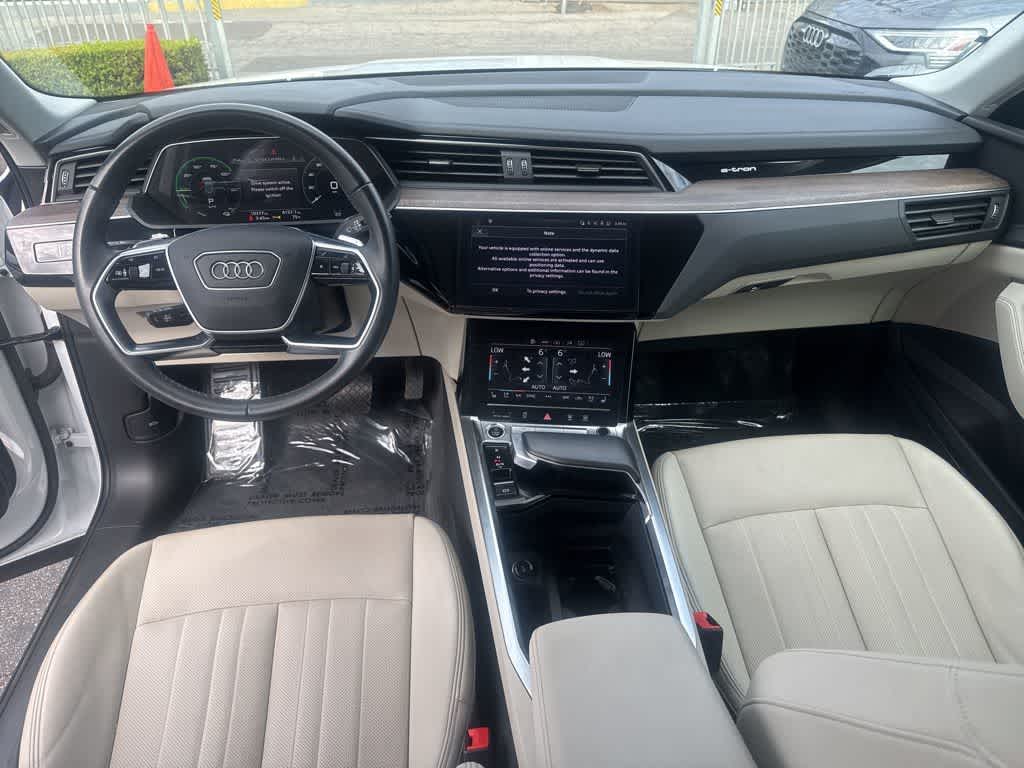 Thumbnail: 2024 Audi Q8 e-tron - 13