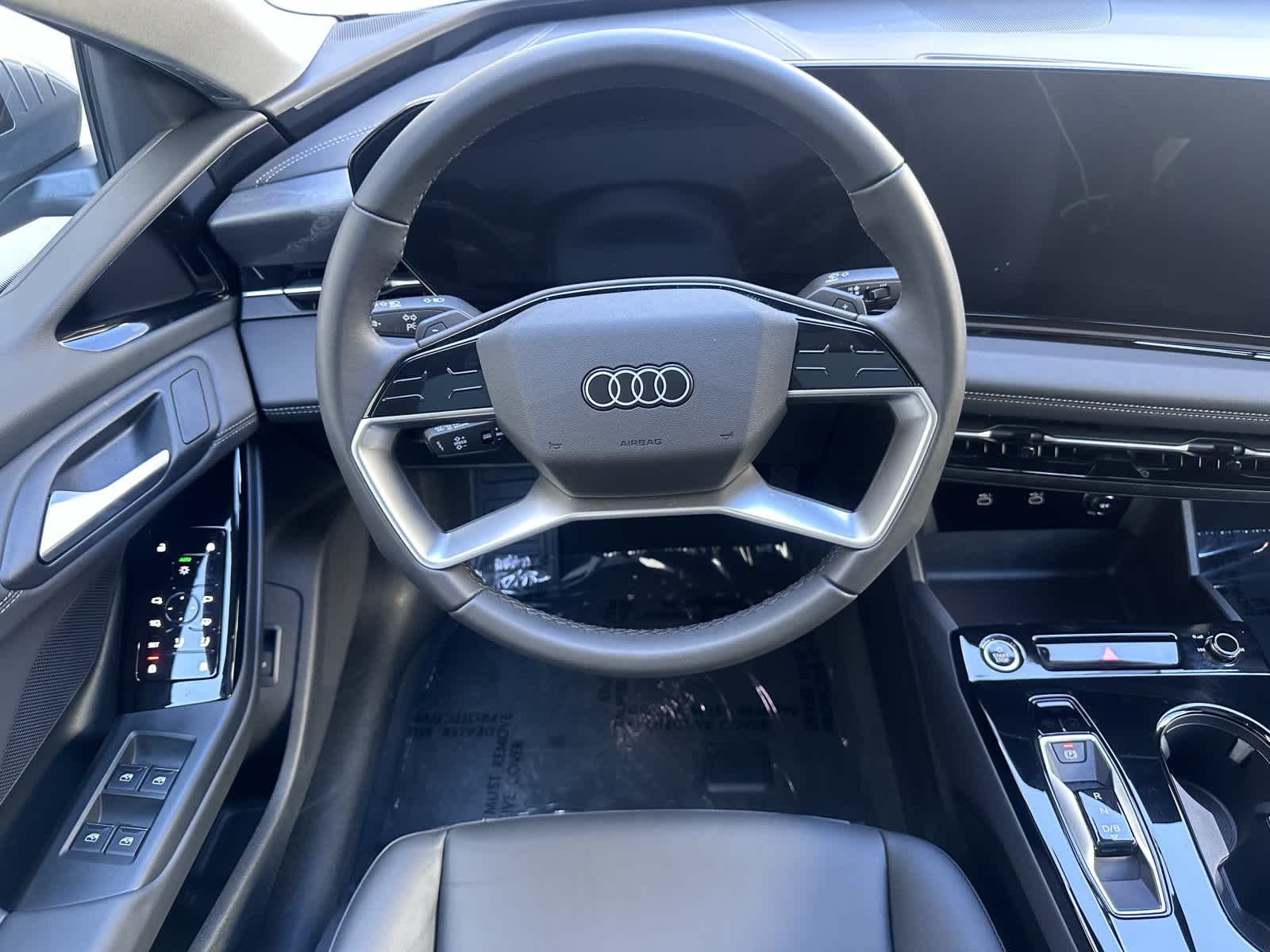 Thumbnail: 2025 Audi e-tron - 14