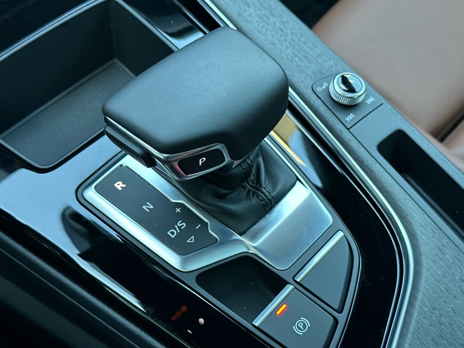 Thumbnail: 2025 Audi A4 - 20