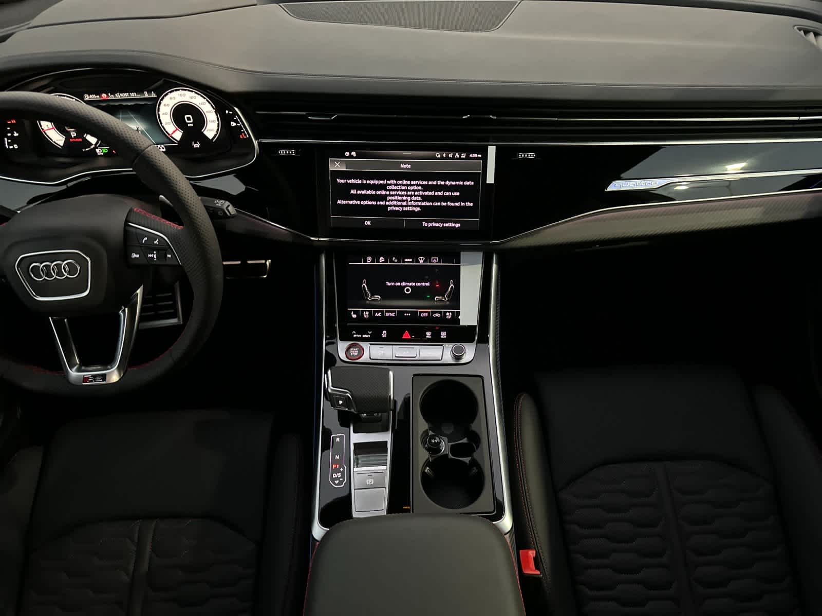 Thumbnail: 2025 Audi RS Q8 - 3