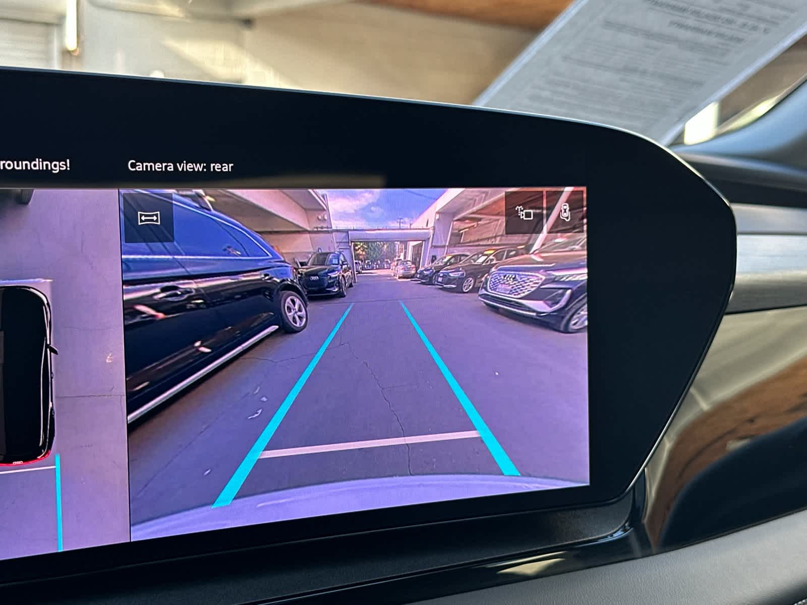 Thumbnail: 2025 Audi Q6 e-tron - 20