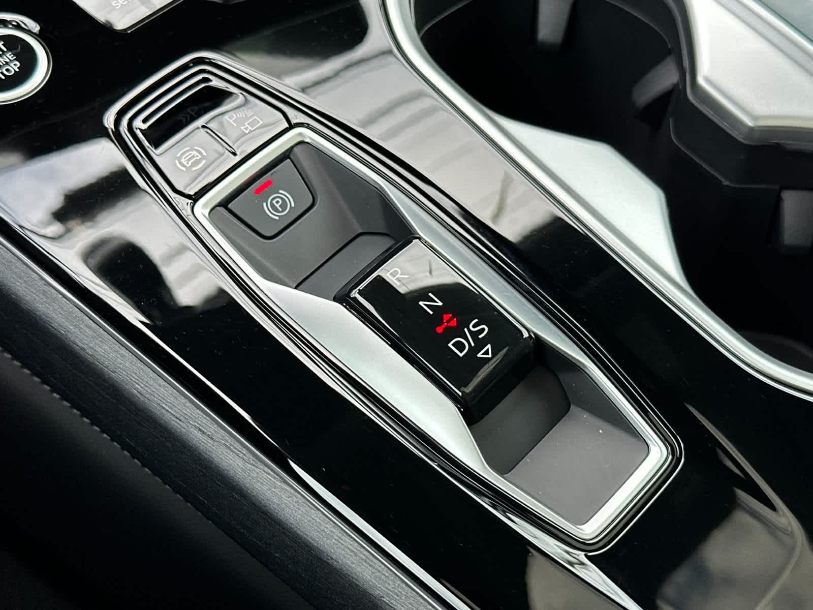 Thumbnail: 2026 Audi A6 - 21