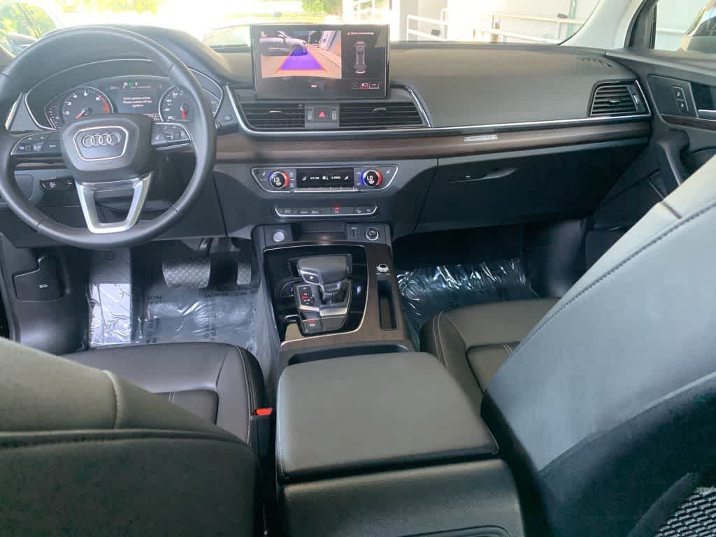 Thumbnail: 2024 Audi Q5 - 16