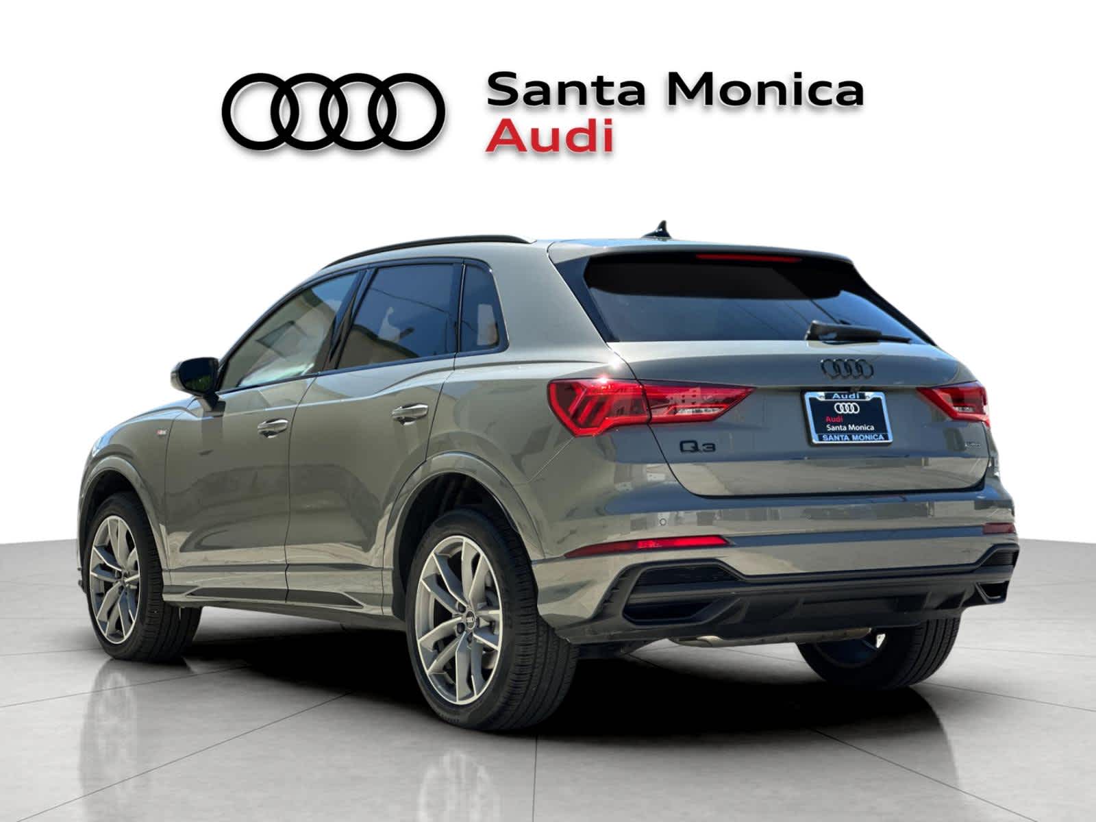 Thumbnail: 2023 Audi Q3 - 6