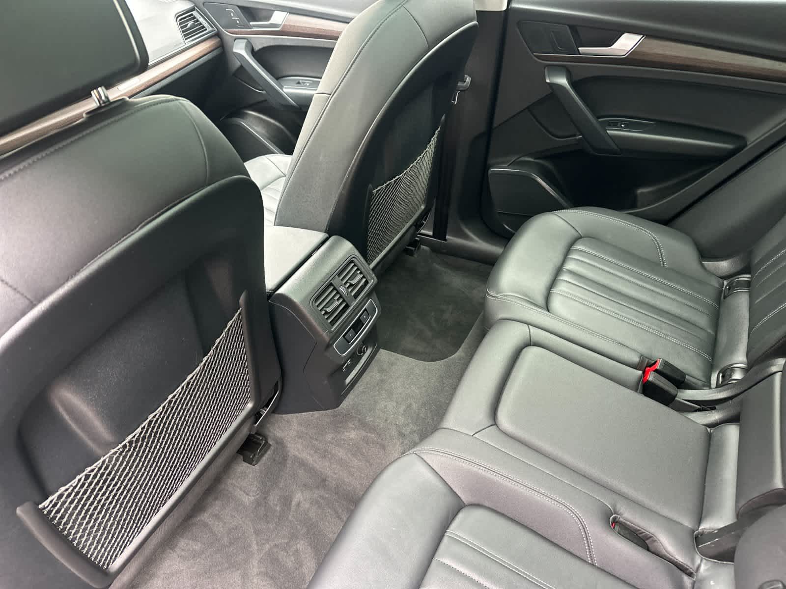 Thumbnail: 2022 Audi Q5 - 4