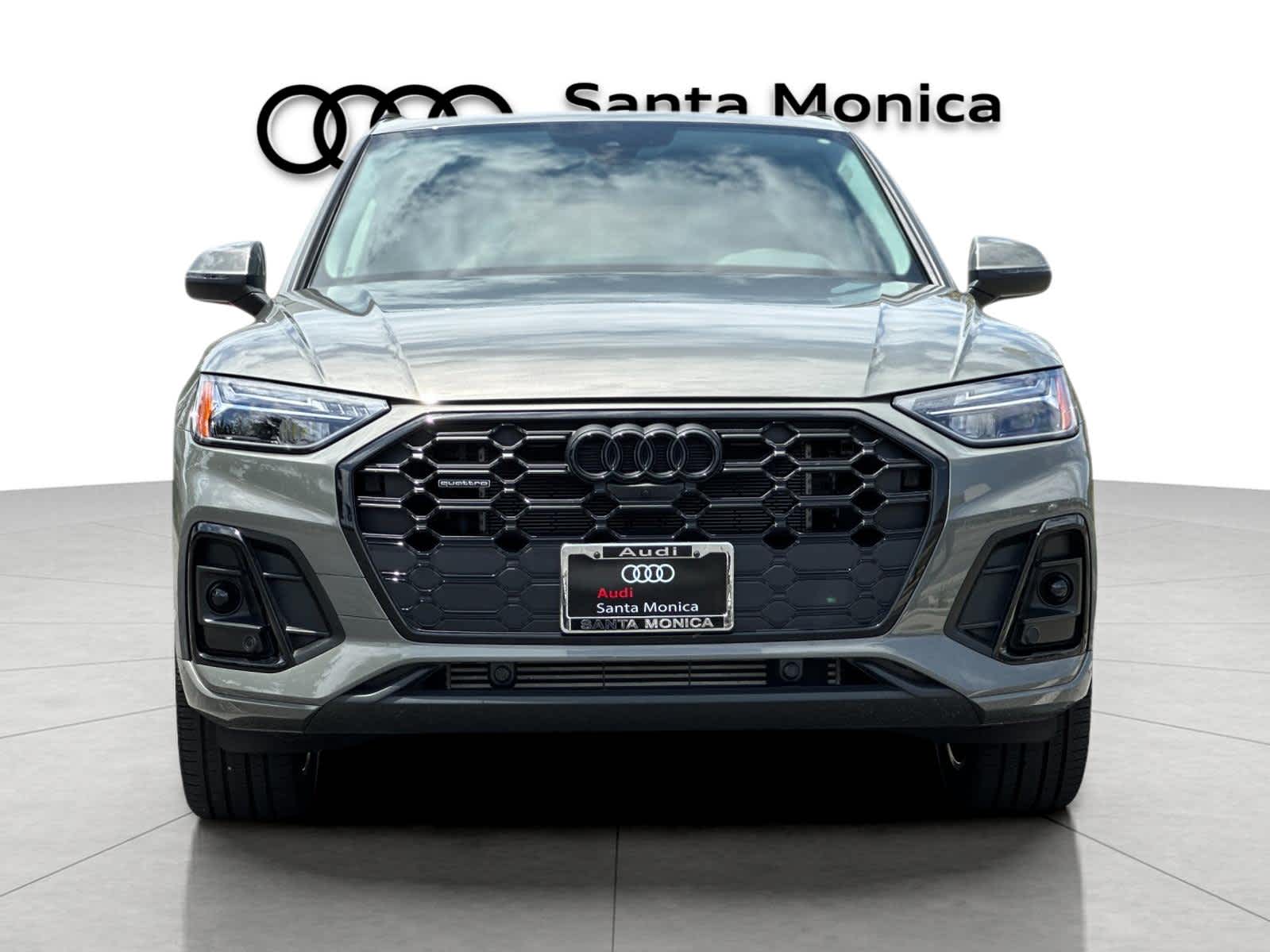 Thumbnail: 2023 Audi Q5 - 10