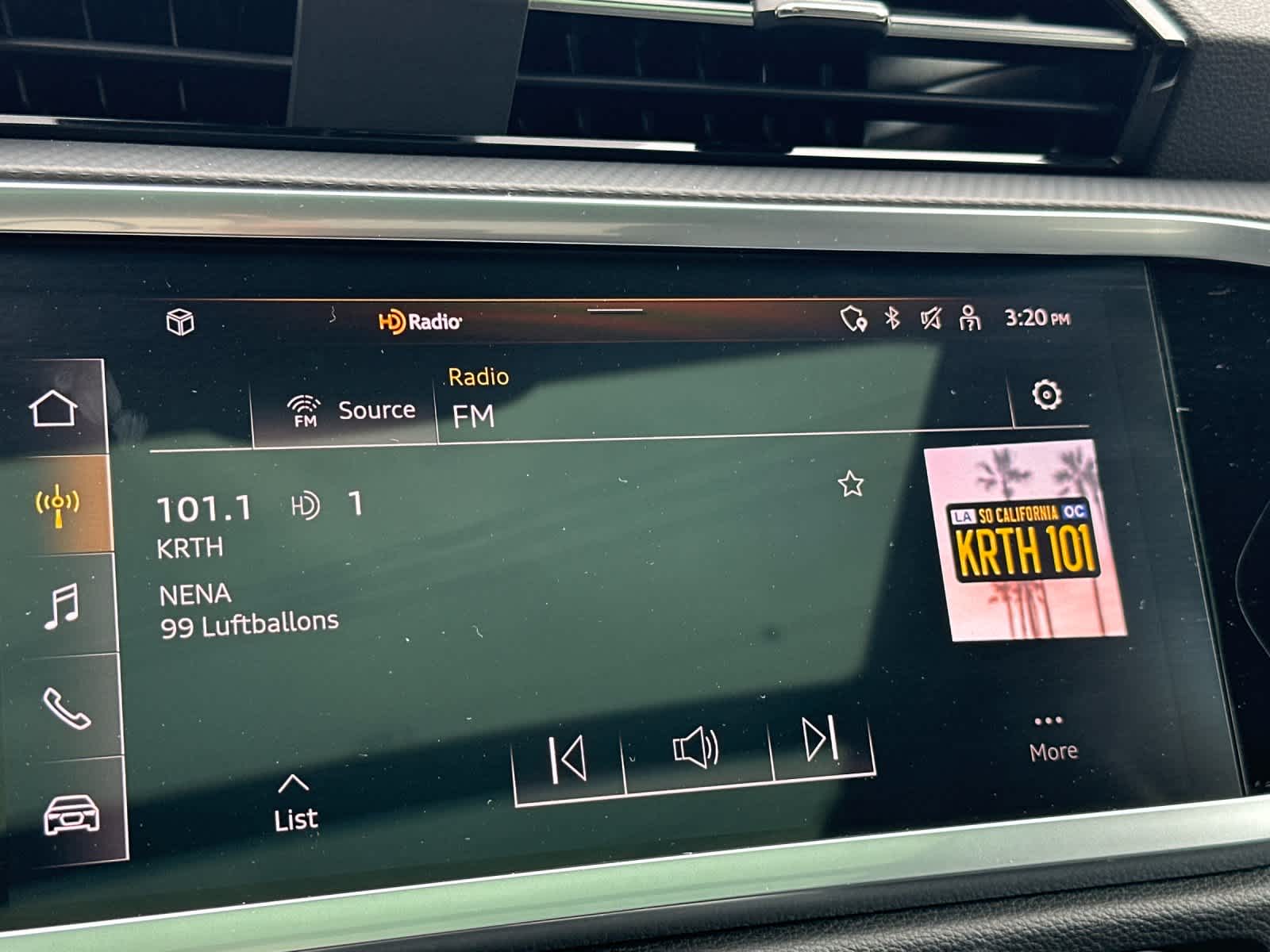 Thumbnail: 2023 Audi Q3 - 18