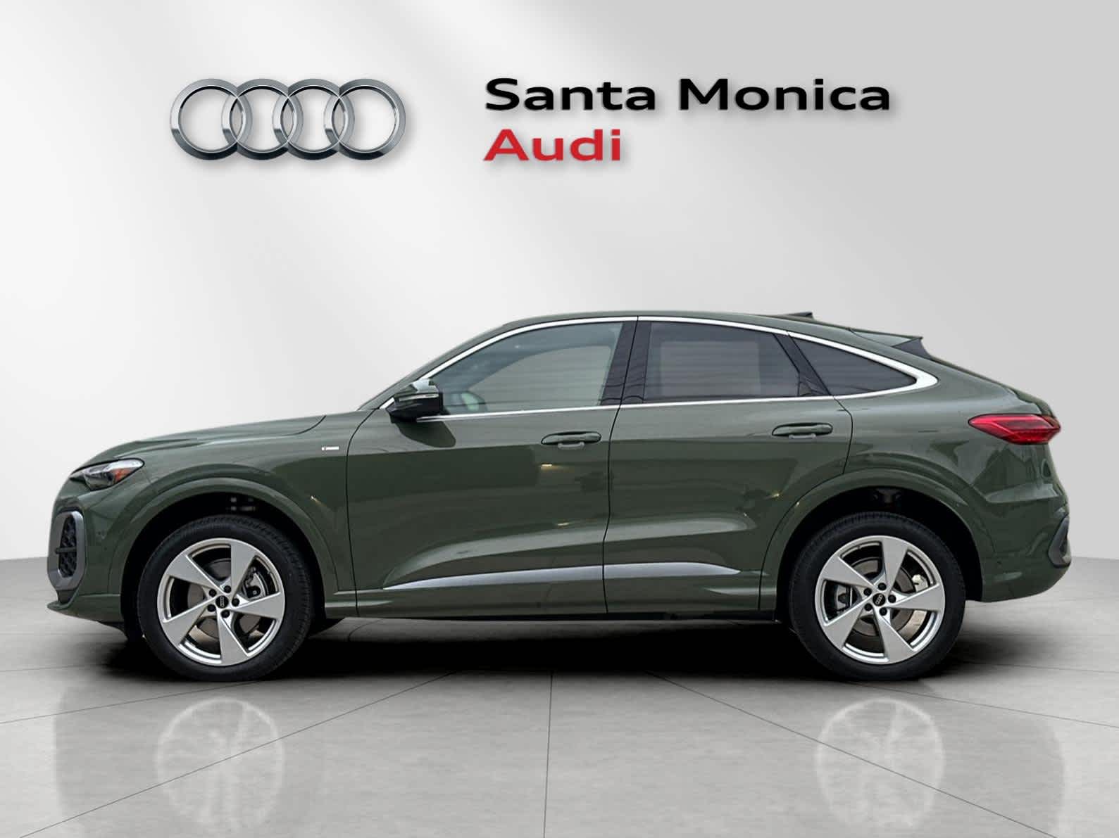 Thumbnail: 2025 Audi Q5 - 5