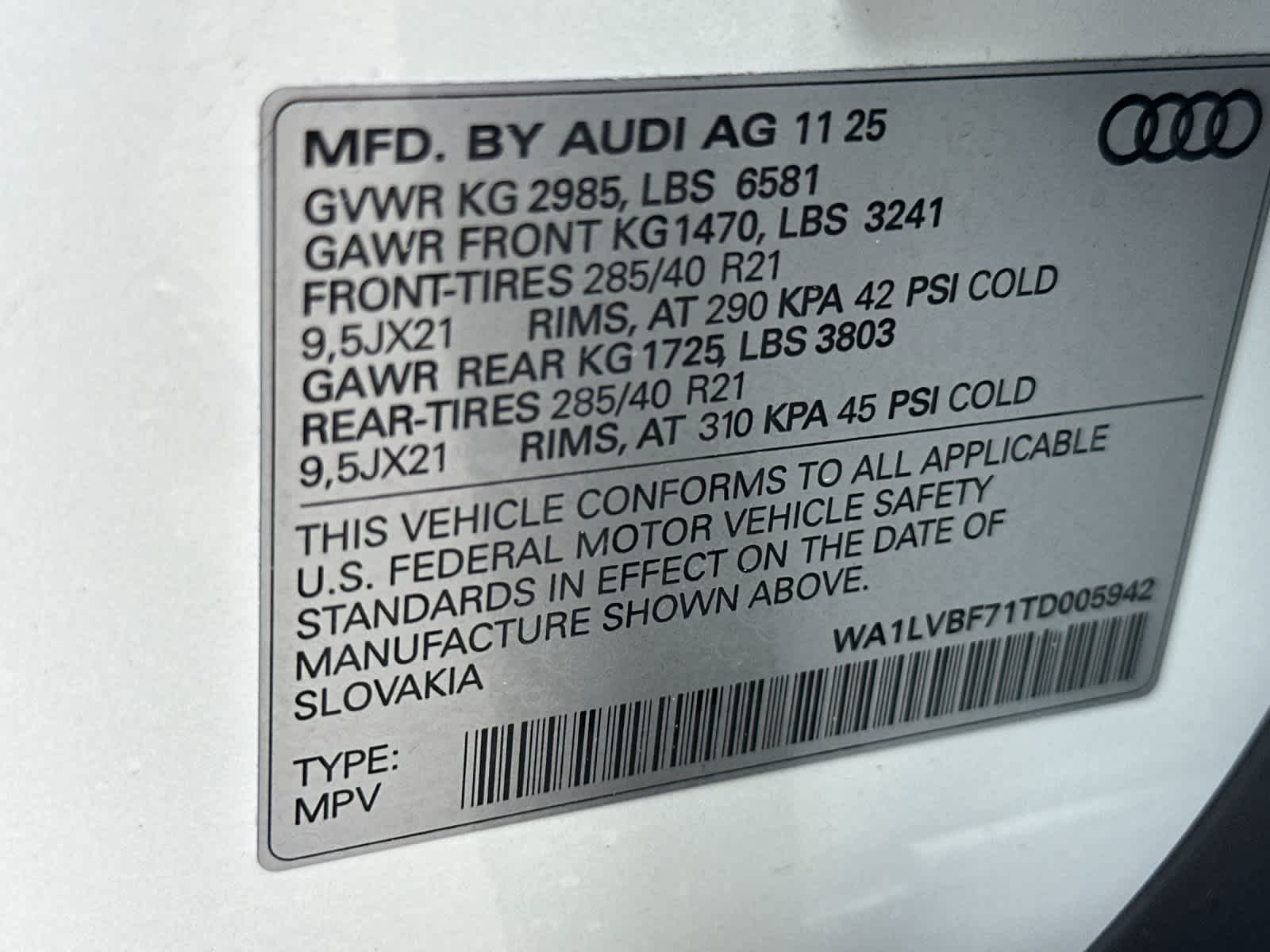 Thumbnail: 2026 Audi Q7 - 30