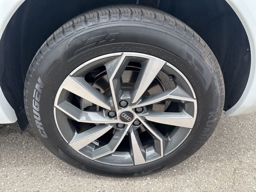 Thumbnail: 2024 Audi Q5 - 30