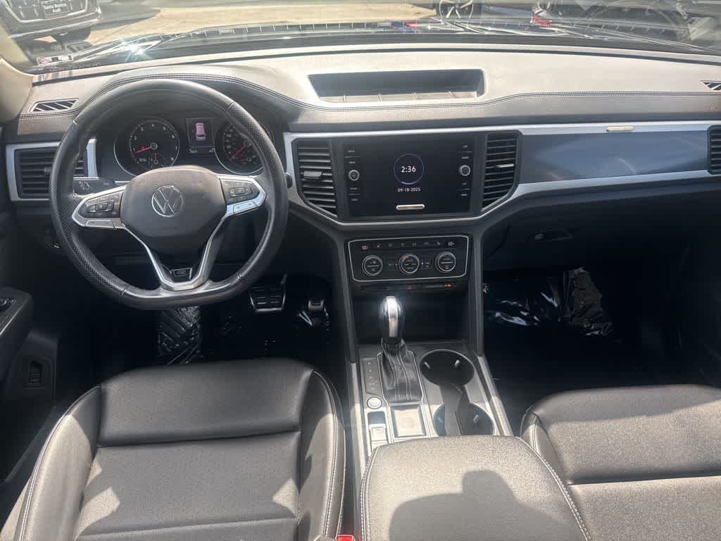 Thumbnail: 2021 Volkswagen Atlas - 12