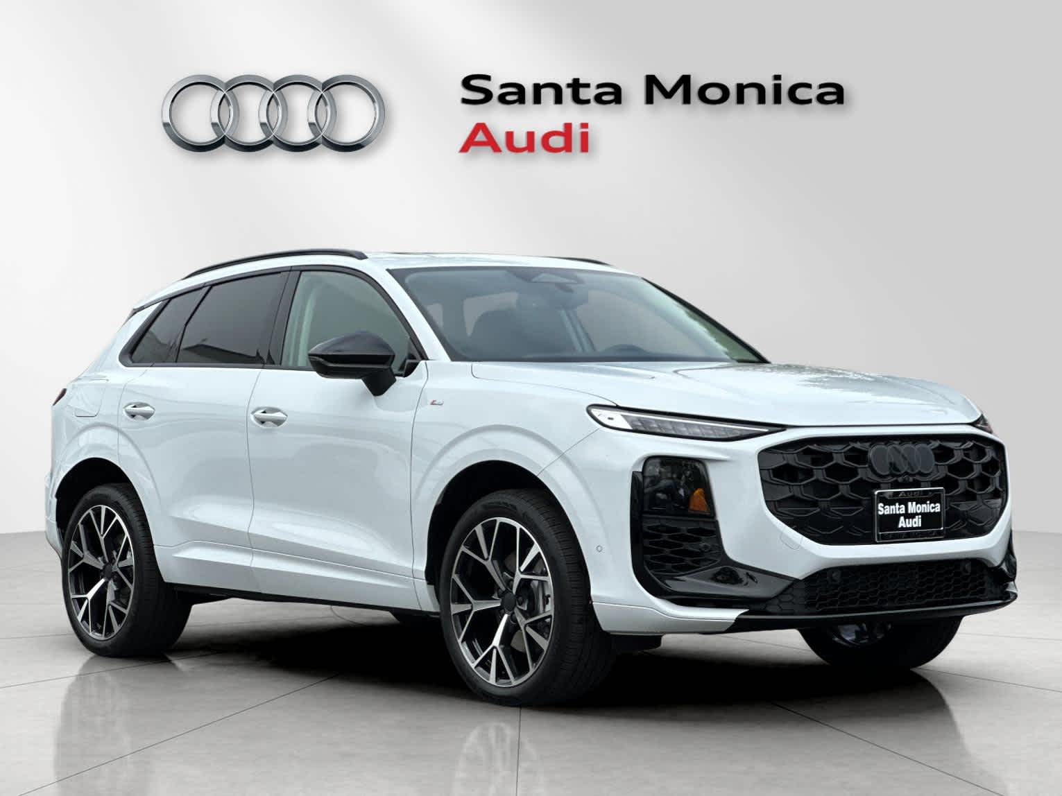 Thumbnail: 2026 Audi Q3 - 9