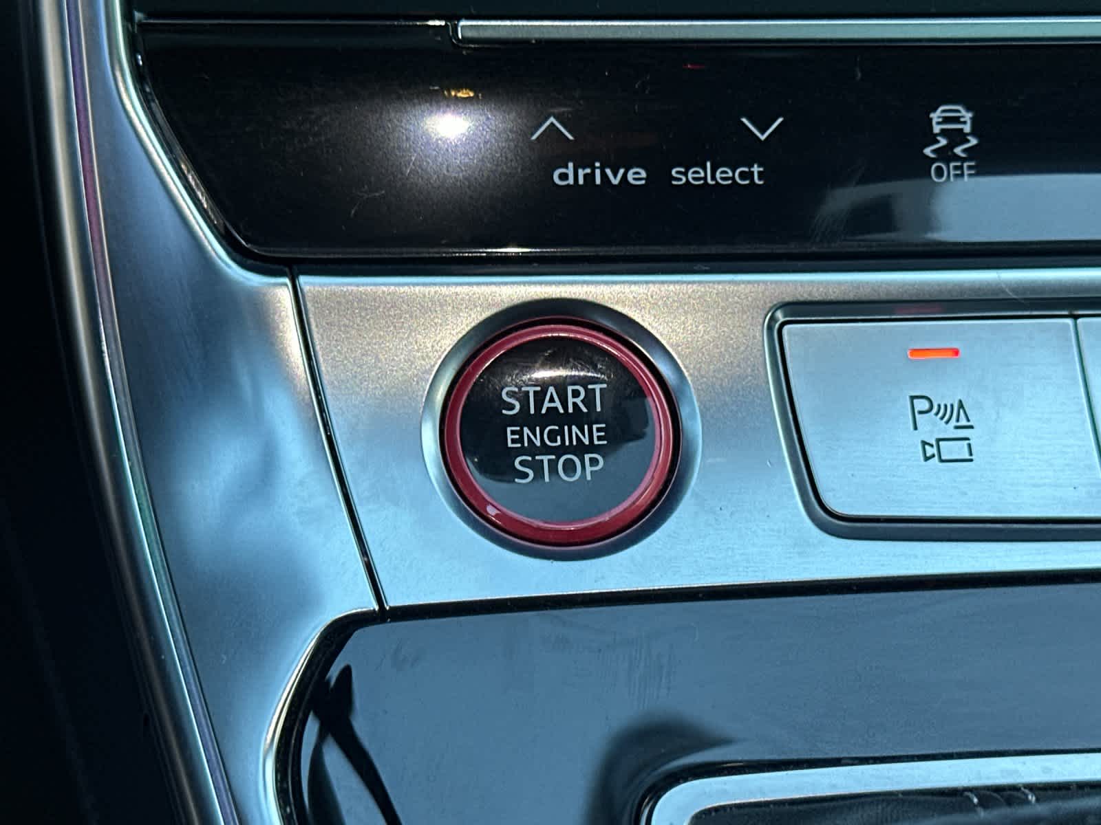 Thumbnail: 2021 Audi RS 7 - 22