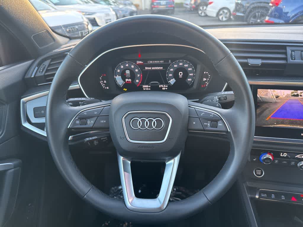 Thumbnail: 2024 Audi Q3 - 12