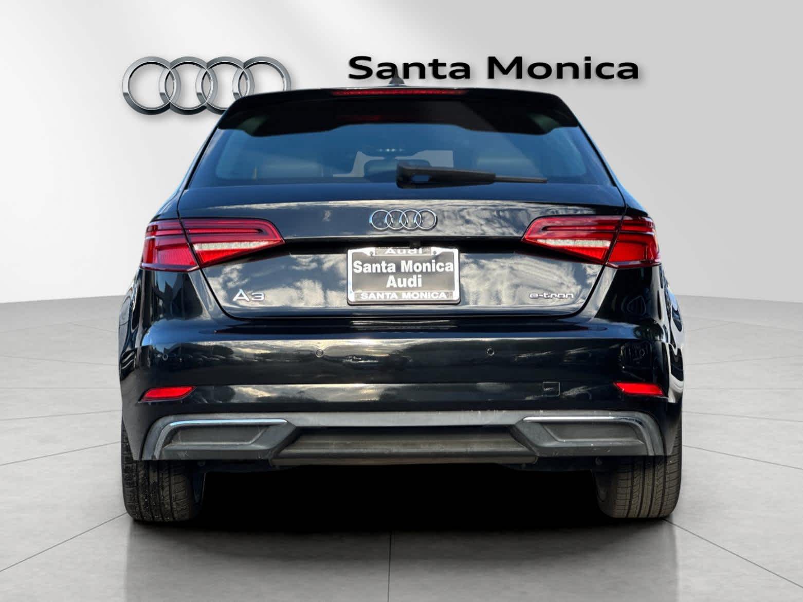 Thumbnail: 2018 Audi A3 e-tron - 7