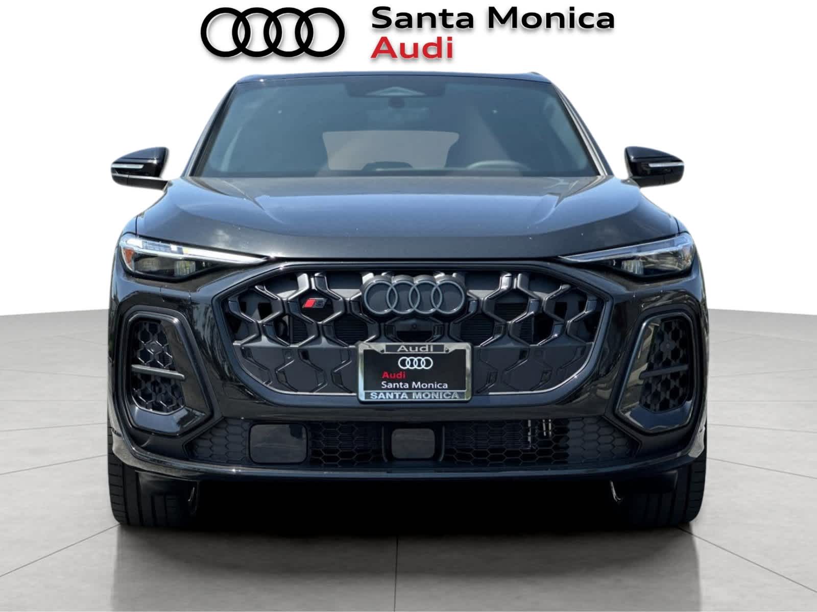 Thumbnail: 2026 Audi SQ5 - 10