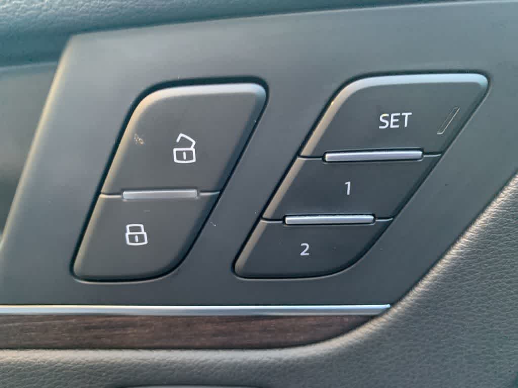 Thumbnail: 2023 Audi Q5 - 12