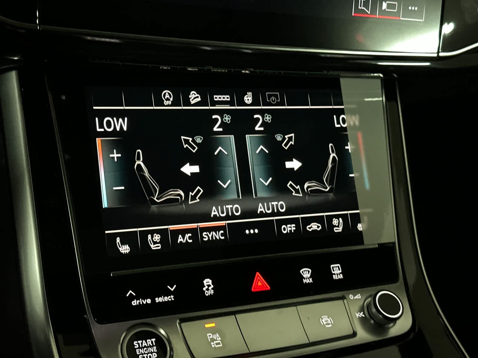 Thumbnail: 2026 Audi Q8 - 21