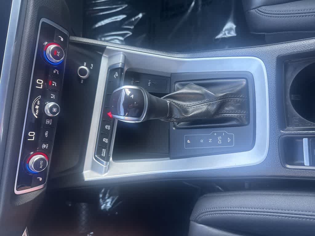 Thumbnail: 2022 Audi Q3 - 16