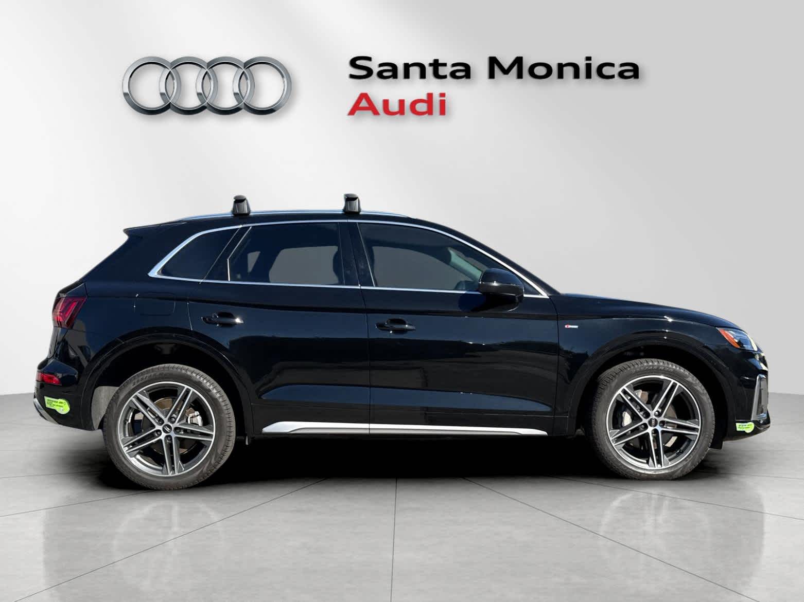 Thumbnail: 2023 Audi Q5 - 8