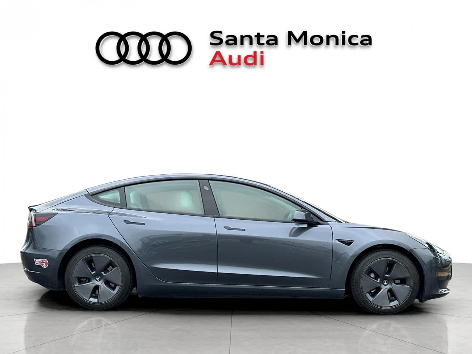 Thumbnail: 2022 Tesla Model 3 - 7